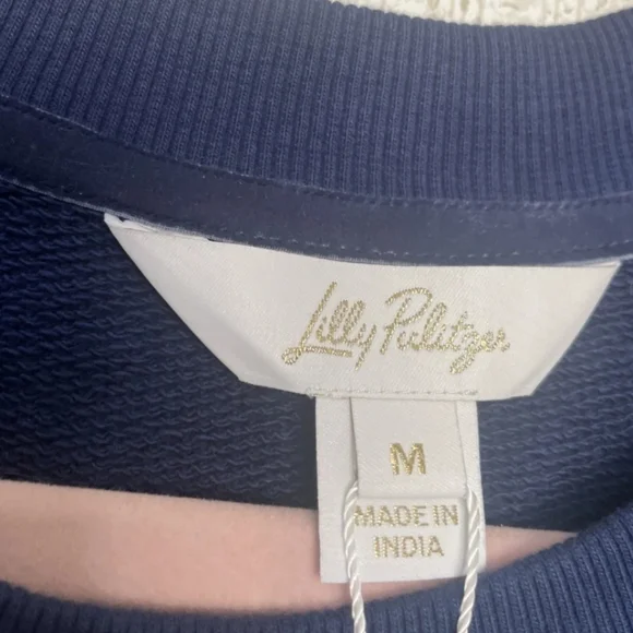 NWT Lilly Pulitzer Size Medium Ballad Sweatshirt Low Tidy Navy Monkey Half Drop - Picture 2 of 11